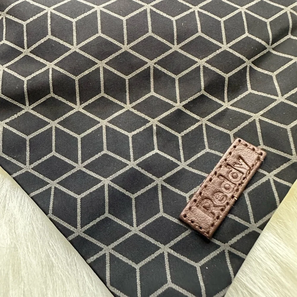 🩷5/$10 Reddy Black Geometric Dog Bandana